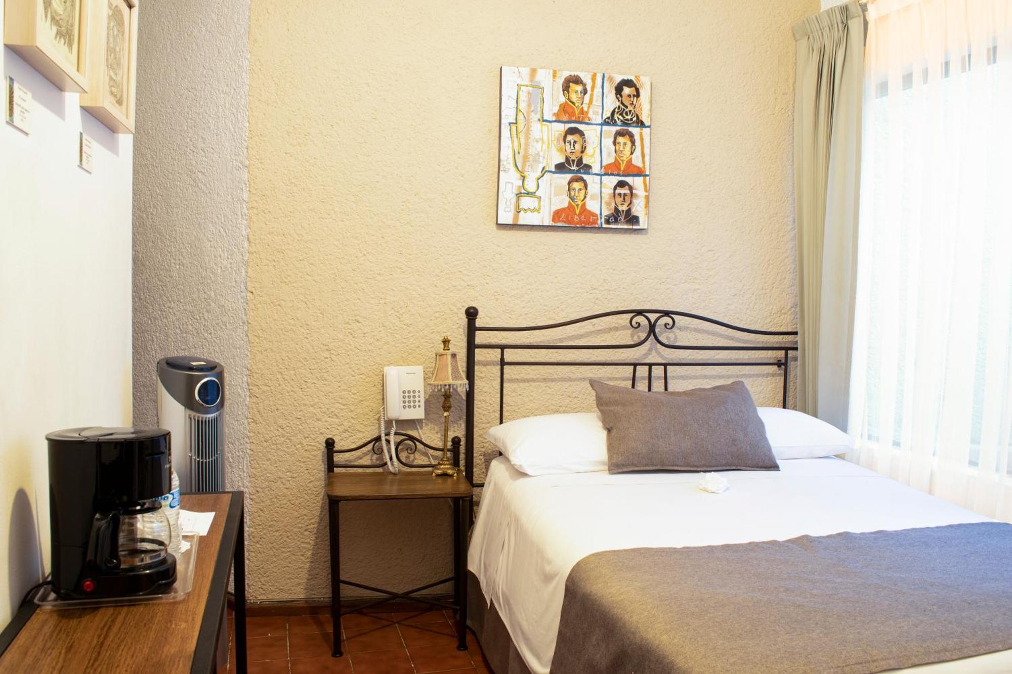 Portico Hotel & Galeria Morelia Ruang foto